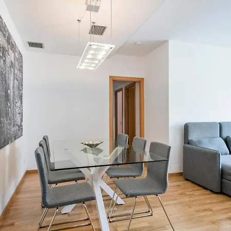 Modern Penthouse With Large Terrace In Poblenou Perfect For Holidays Or Work Close To The And Public Transport Lejlighed Barcelona